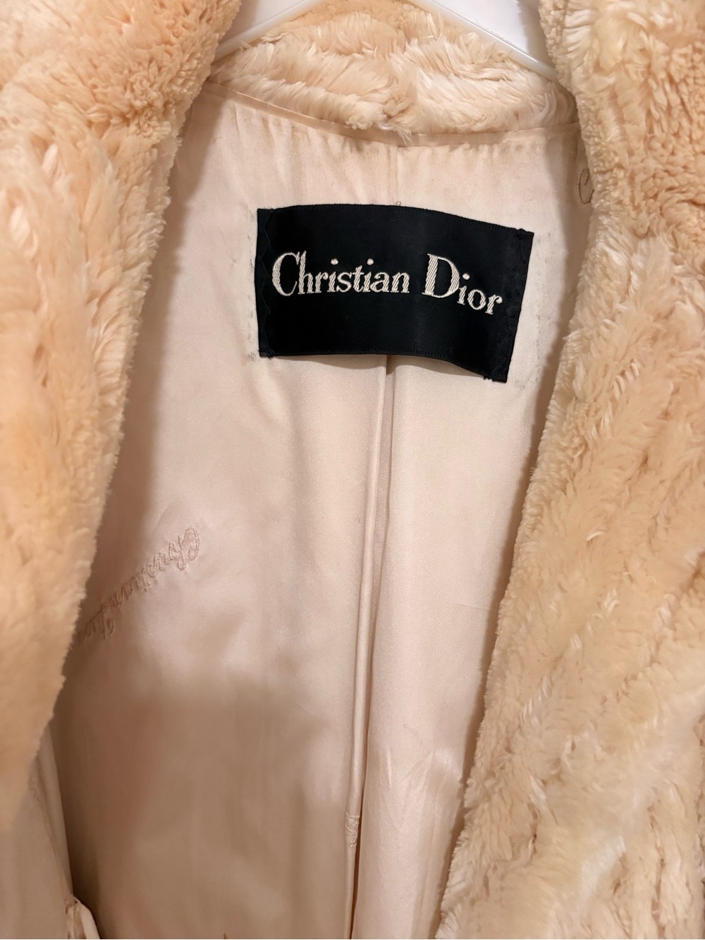 1970’s Vintage Dior Full-Length Beaver Fur Coat - Picture 3 of 7